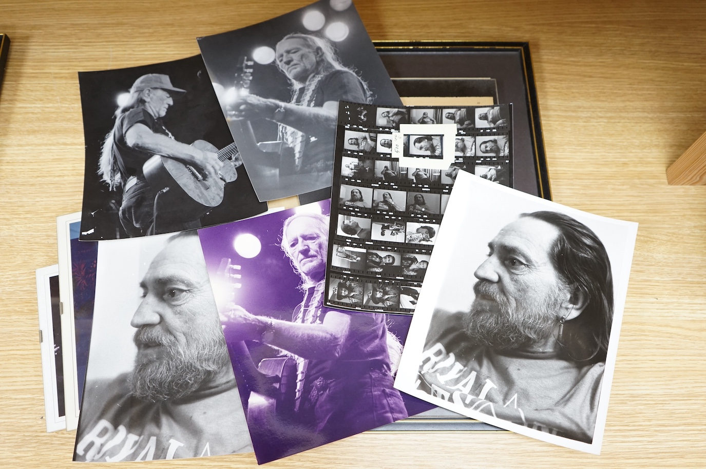 Gervaise Soeurouge (1944-2022), a collection of photographs of Willie Nelson, with a printed page from Rolling Stones magazine dated July 13, 1978, showing the final photograph used for publication, 24 x 19cm, together w